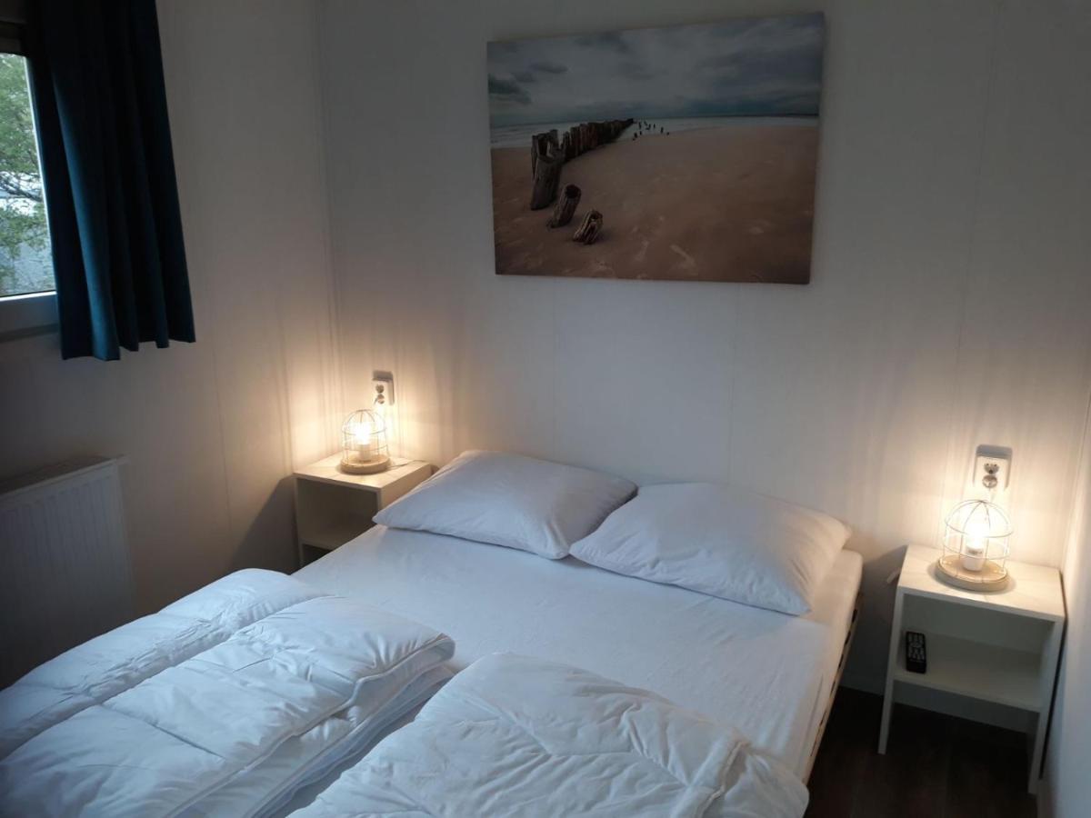 Camping De Duinhoeve Chalet Schelp Not For Companies นิว-ฮามสเตเดอ ภายนอก รูปภาพ